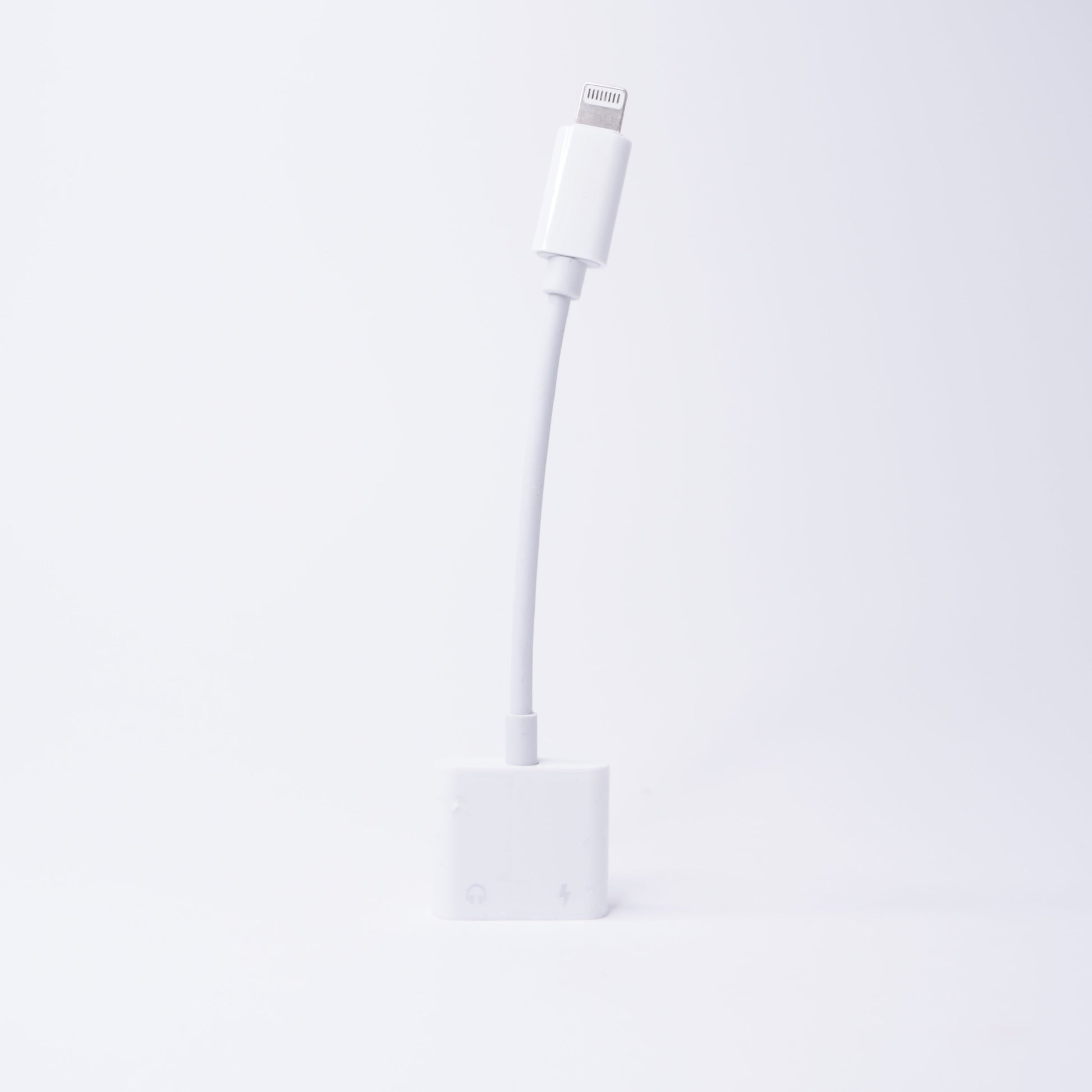 iPhone Lightning/ 3.5 mm -Adapteri, 12W, 10cm - Valkoinen - Dapteri - Dapteri